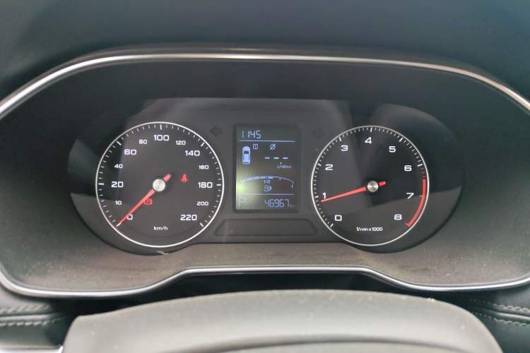 Used Roewe RX3 2018 1.6L CVT Internet Smart Edition Instrument Cluster