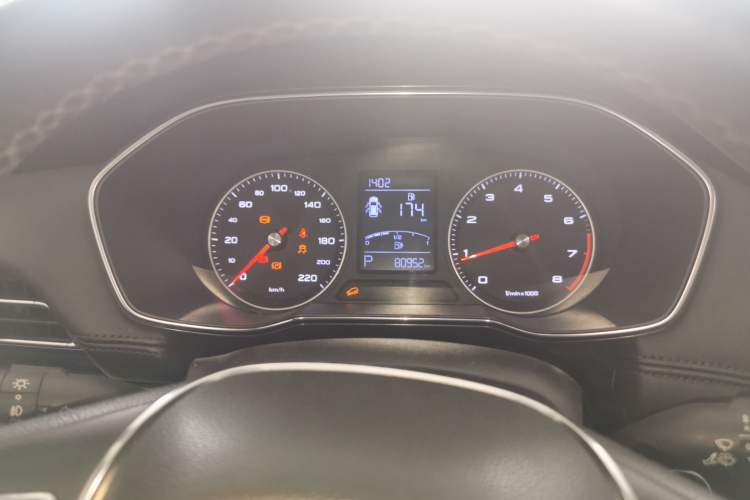 Used Roewe RX3 2018 1.6L CVT Internet Smart Edition Instrument Cluster
