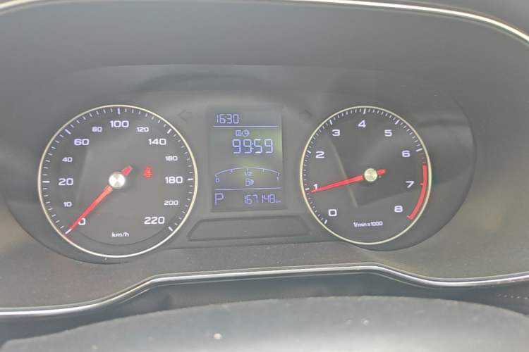 Used Roewe RX3 2018 18T Automatic Flagship Model Instrument Cluster