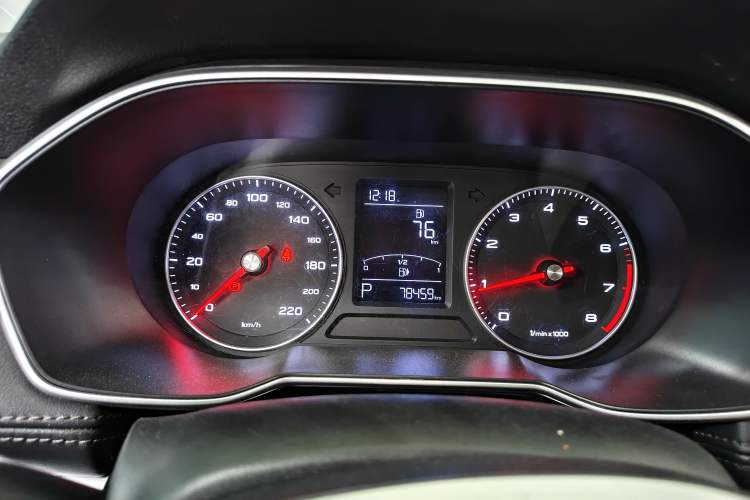 Used Roewe RX3 2018 1.6L CVT Flagship Edition Instrument Cluster