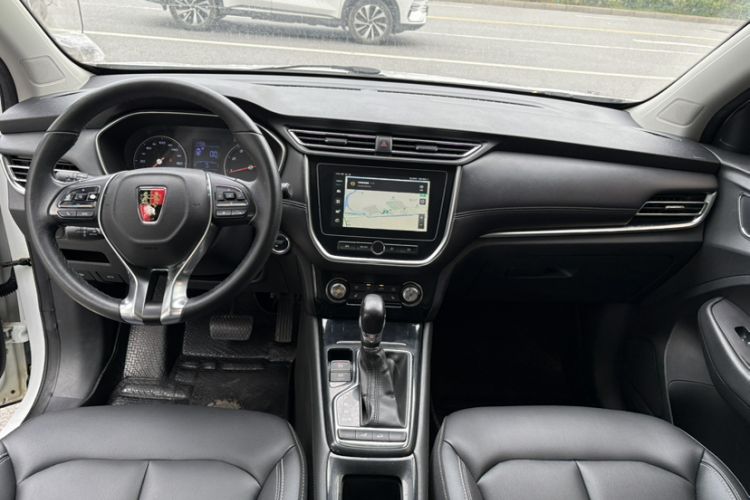 Used Roewe RX3 2018 1.6L CVT Internet Smart Edition Interior 1