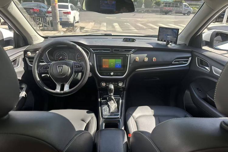 Used Roewe RX3 2018 1.6L CVT Flagship Edition Interior 1