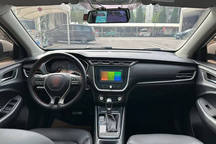 Used Roewe RX3 2018 1.6L CVT Flagship Edition Interior 1