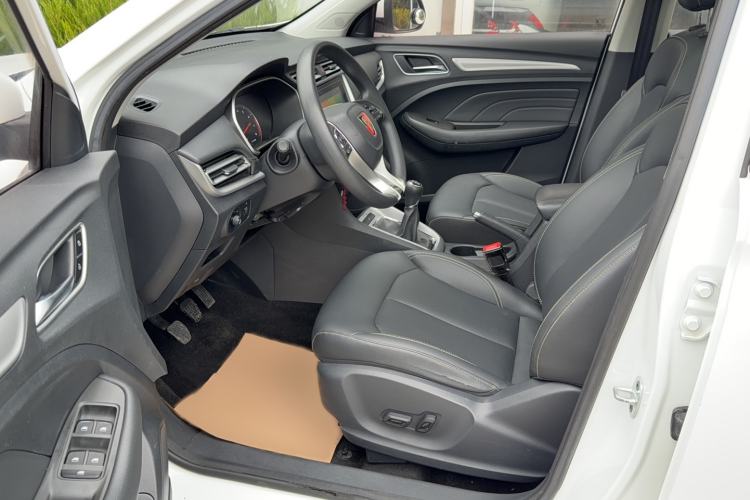Used Roewe RX3 2018 1.6L Manual Flagship Edition Interior 1