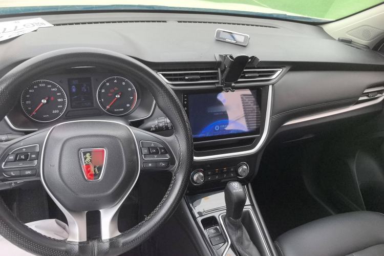 Used Roewe RX3 2018 1.6L CVT Flagship Edition Interior 3