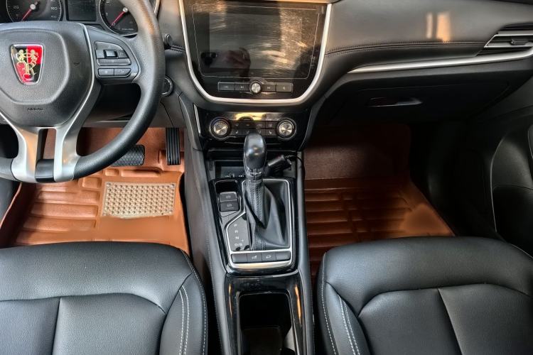 Used Roewe RX3 2018 1.6L CVT Flagship Edition Interior 4