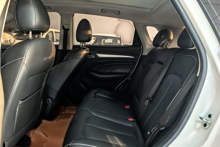 Used Roewe RX3 2018 1.6L CVT Flagship Edition Interior 7