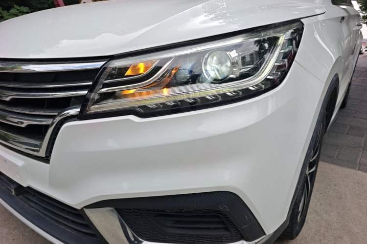 Used Roewe RX3 2018 1.6L CVT Flagship Edition Left Front Headlight