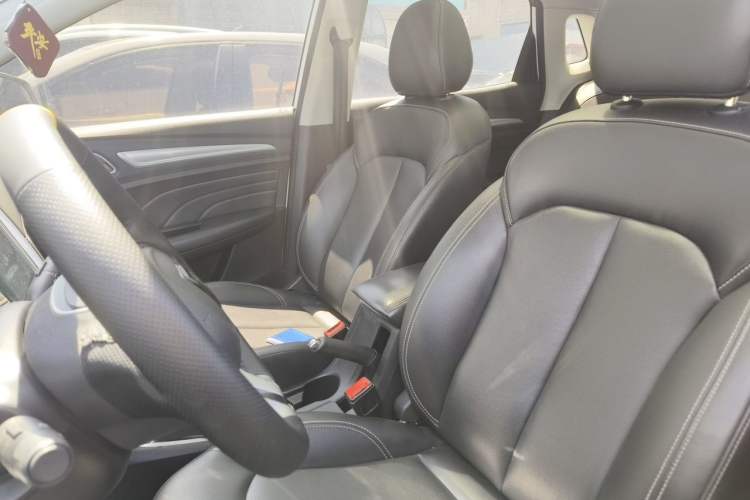 Used Roewe RX3 2018 1.6L Manual Flagship Edition Left Front Seat