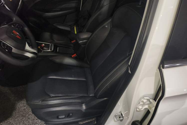 Used Roewe RX3 2018 1.6L CVT Flagship Edition Left Front Seat
