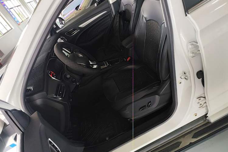 Used Roewe RX3 2018 18T Automatic Internet Smart Edition Left Front Seat