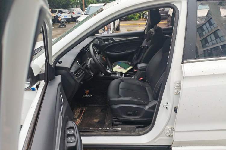 Used Roewe RX3 2018 1.6L CVT Internet Smart Edition Left Front Seat