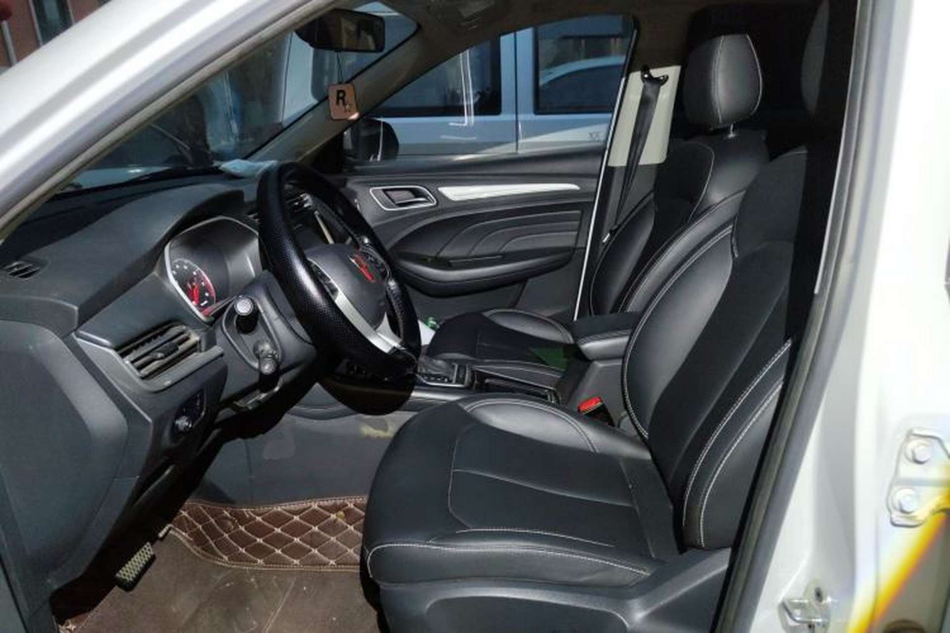 Used Roewe RX3 2018 1.6L CVT Flagship Edition Left Front Seat
