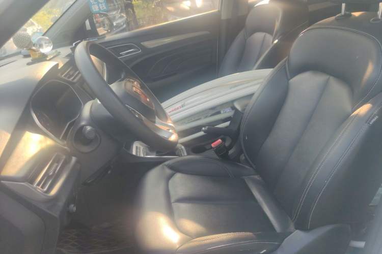 Used Roewe RX3 2018 1.6L Manual Flagship Edition Left Front Seat