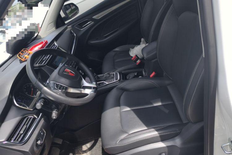 Used Roewe RX3 2018 1.6L CVT Internet Smart Edition Left Front Seat