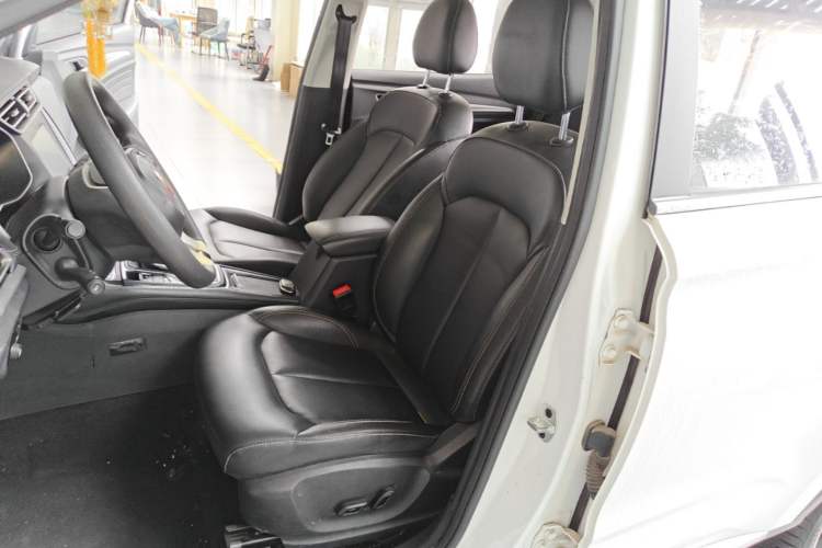 Used Roewe RX3 2018 1.6L CVT Flagship Edition Left Front Seat