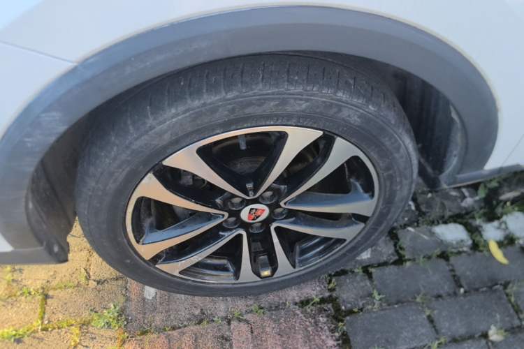Used Roewe RX3 2018 1.6L CVT Flagship Edition Left Front Wheel Hub