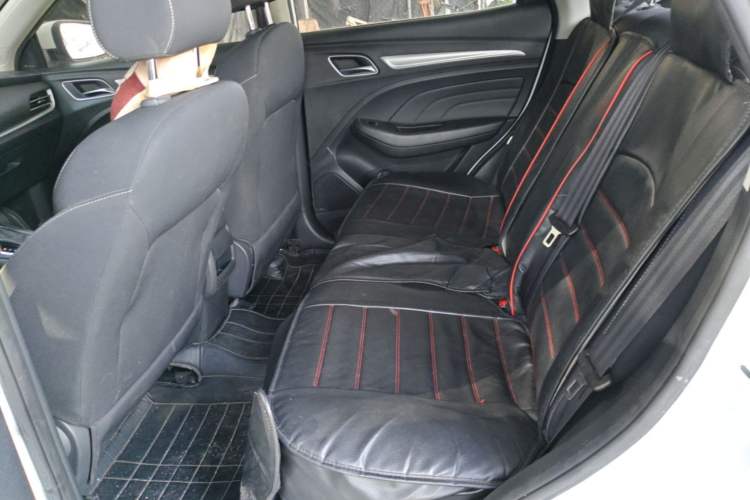 Used Roewe RX3 2018 1.6L CVT Flagship Edition Left Rear Seat
