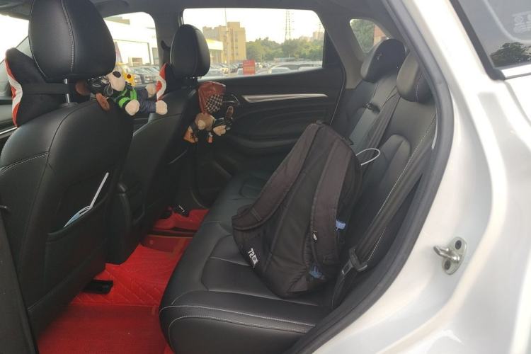 Used Roewe RX3 2018 1.6L CVT Internet Smart Edition Left Rear Seat