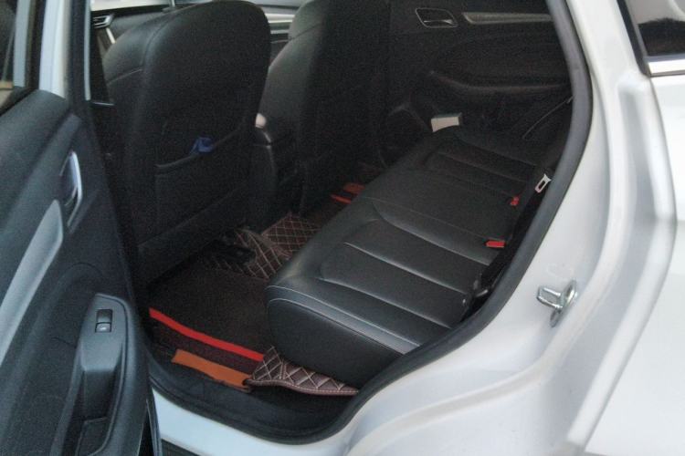 Used Roewe RX3 2018 1.6L CVT Flagship Edition Left Rear Seat