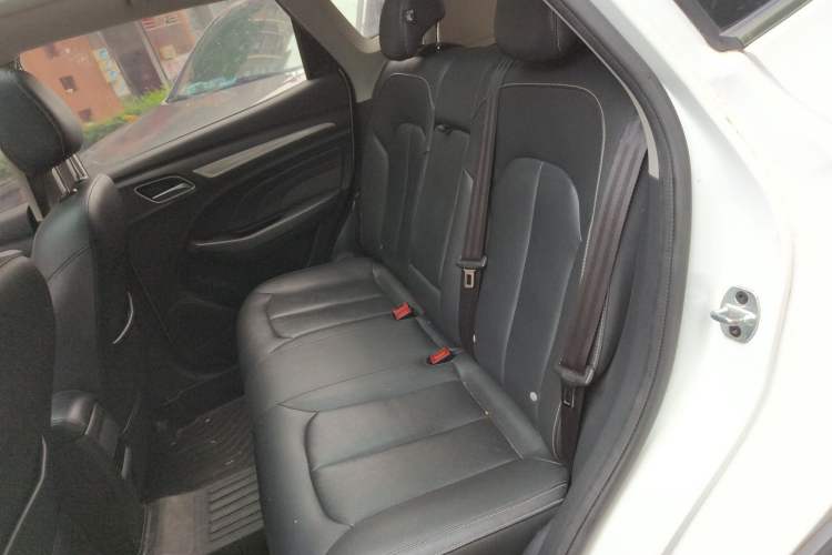 Used Roewe RX3 2018 1.6L CVT Flagship Edition Left Rear Seat