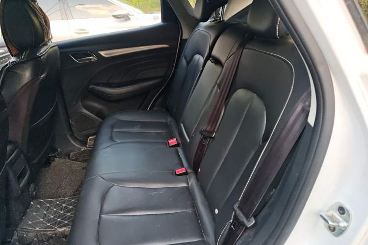 Used Roewe RX3 2018 1.6L Manual Internet Smart Edition Left Rear Seat