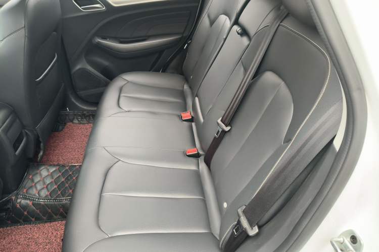 Used Roewe RX3 2018 1.6L Manual Flagship Edition Left Rear Seat