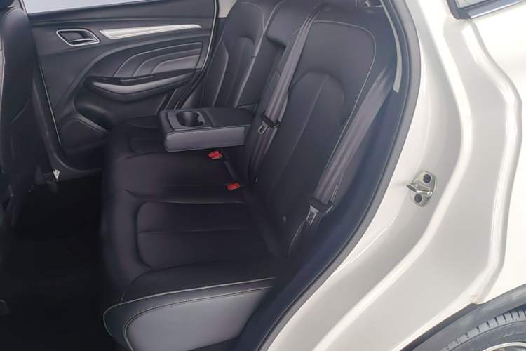 Used Roewe RX3 2018 1.6L CVT Flagship Edition Left Rear Seat