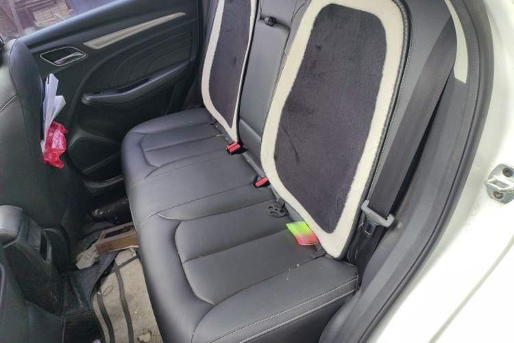 Used Roewe RX3 2018 1.6L CVT Flagship Edition Left Rear Seat