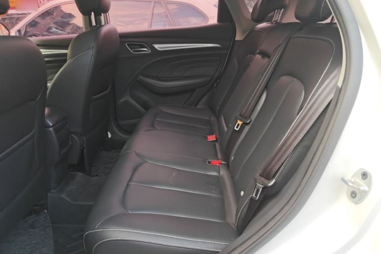 Used Roewe RX3 2018 18T Automatic Flagship Model Left Rear Seat