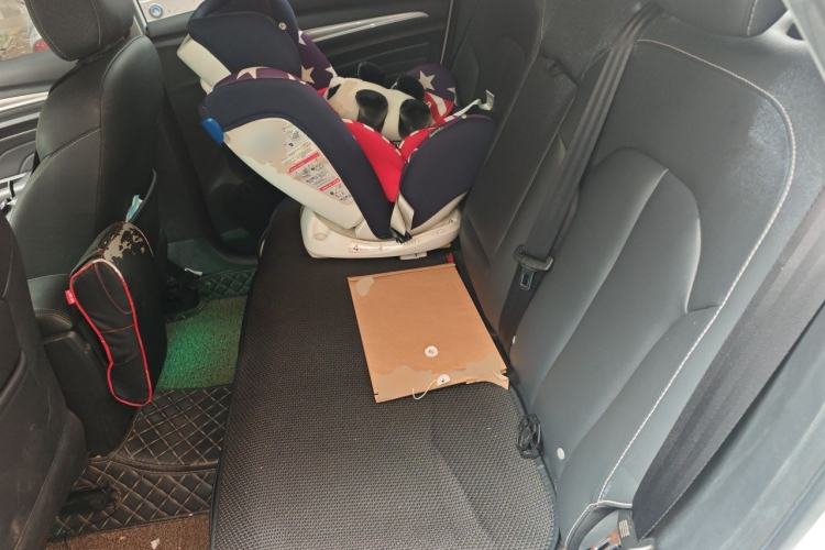 Used Roewe RX3 2018 1.6L Manual Elite Edition Left Rear Seat