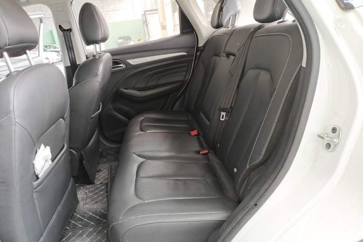 Used Roewe RX3 2018 1.6L CVT Flagship Edition Left Rear Seat