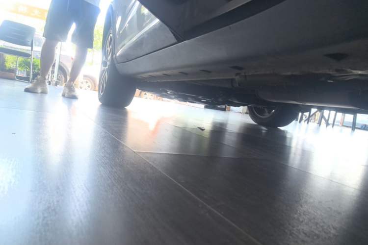 Used Roewe RX3 2018 1.6L CVT Flagship Edition Left Side Sill