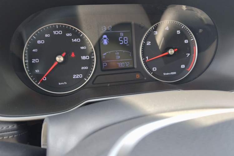 Used Roewe RX3 2018 1.6L CVT Flagship Edition Odometer Close Up