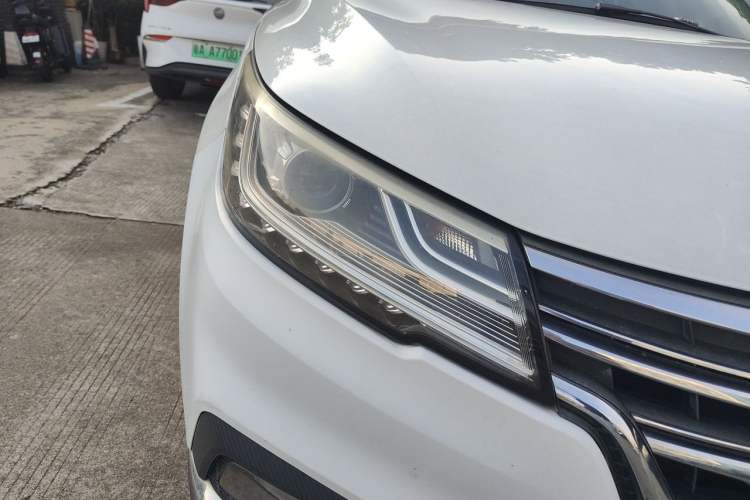 Used Roewe RX3 2018 1.6L CVT Internet Smart Edition Right Front Headlight