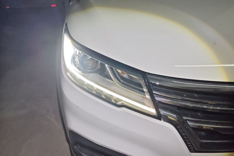 Used Roewe RX3 2018 1.6L CVT Flagship Edition Right Front Headlight
