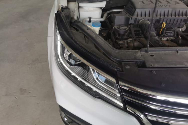Used Roewe RX3 2018 1.6L CVT Internet Smart Edition Right Front Headlight