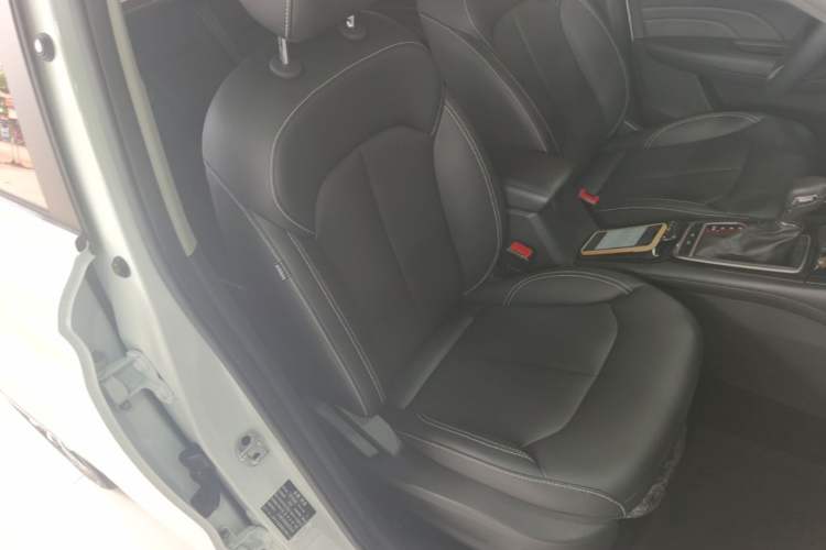 Used Roewe RX3 2018 1.6L CVT Flagship Edition Right Front Seat