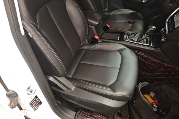 Used Roewe RX3 2018 18T Automatic Internet ZhiZun Edition Right Front Seat