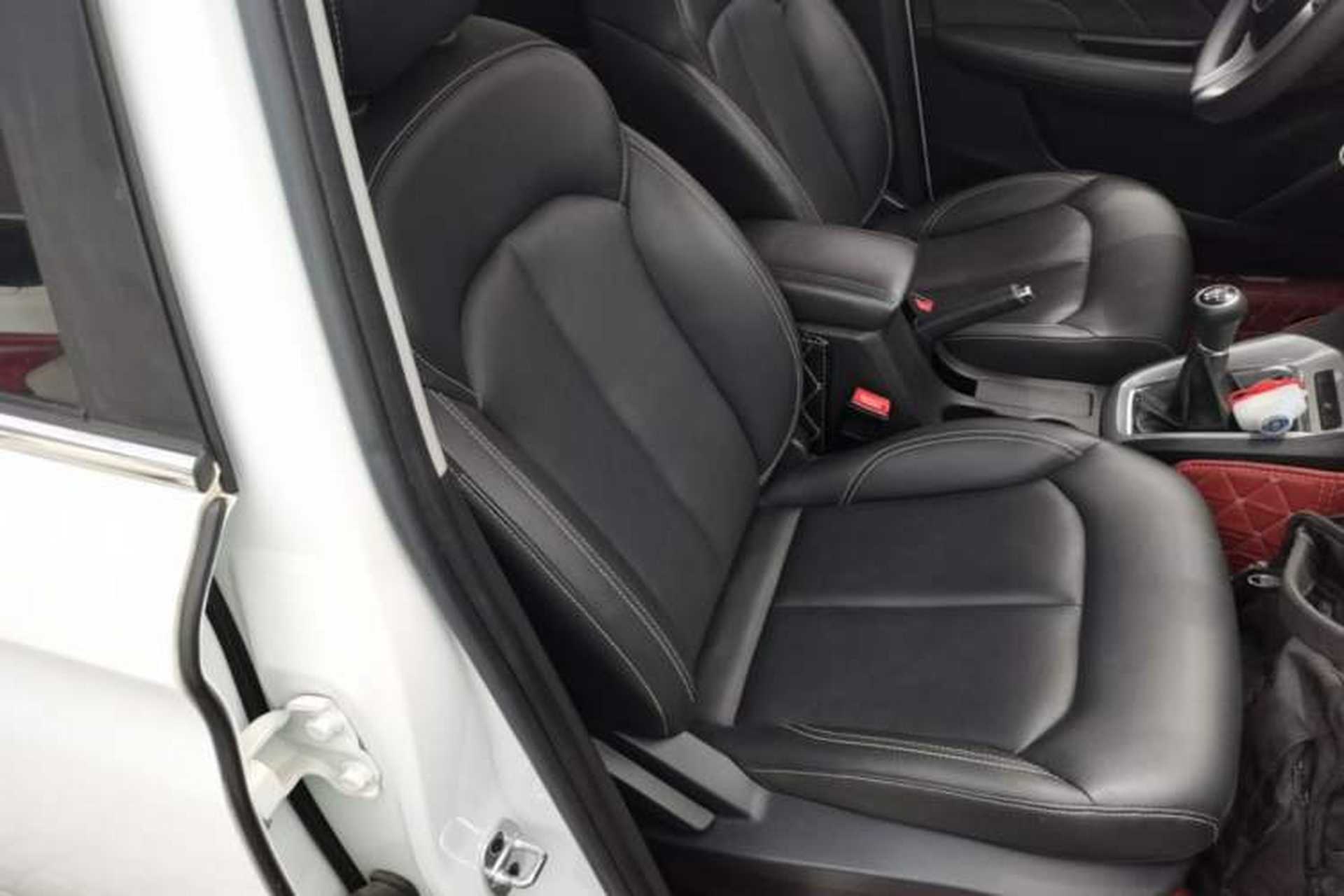 Used Roewe RX3 2018 1.6L Manual Flagship Edition Right Front Seat