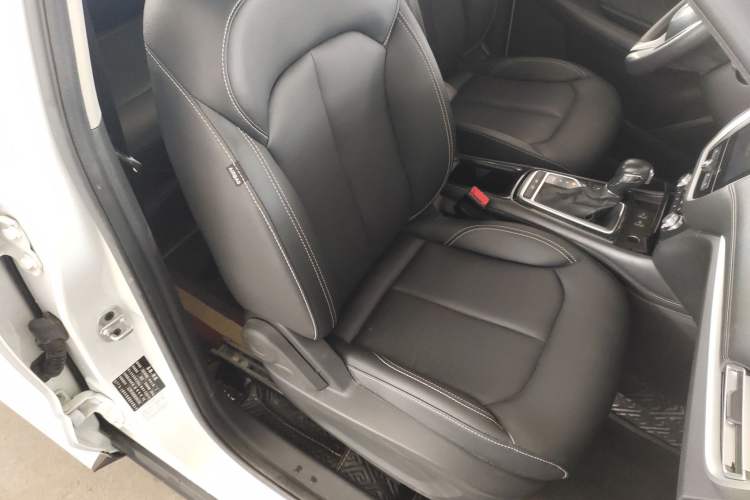Used Roewe RX3 2018 1.6L CVT Flagship Edition Right Front Seat