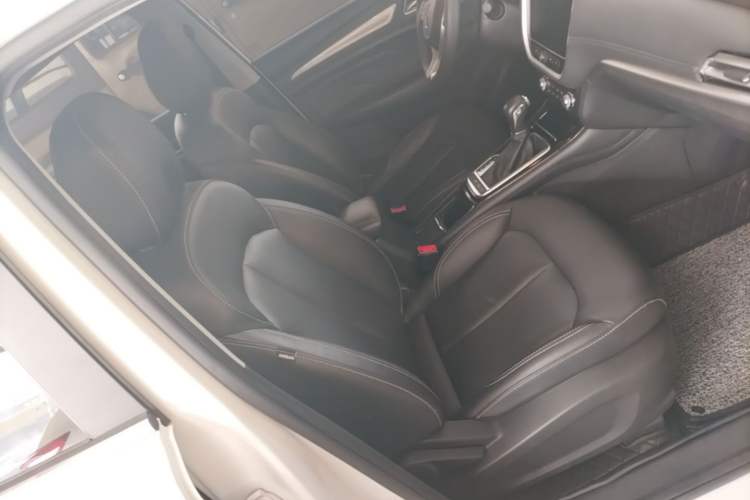 Used Roewe RX3 2018 1.6L CVT Flagship Edition Right Front Seat