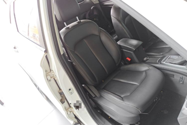 Used Roewe RX3 2018 1.6L CVT Flagship Edition Right Front Seat