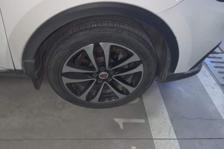 Used Roewe RX3 2018 1.6L CVT Flagship Edition Right Front Wheel Hub