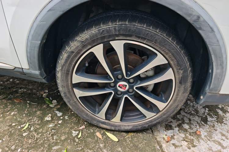 Used Roewe RX3 2018 1.6L Manual Flagship Edition Right Front Wheel Hub