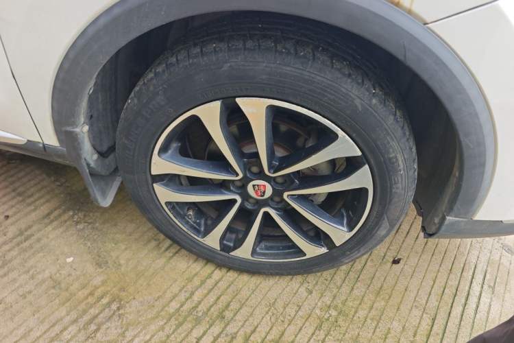 Used Roewe RX3 2018 1.6L CVT Flagship Edition Right Front Wheel Hub