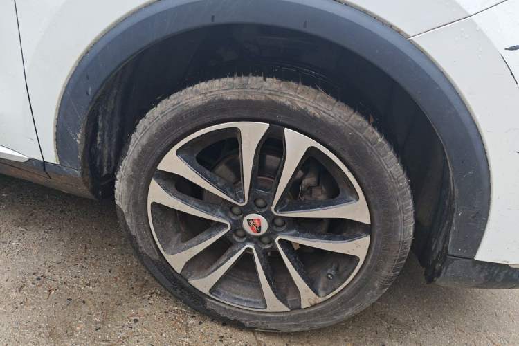 Used Roewe RX3 2018 1.6L CVT Internet Smart Edition Right Front Wheel Hub