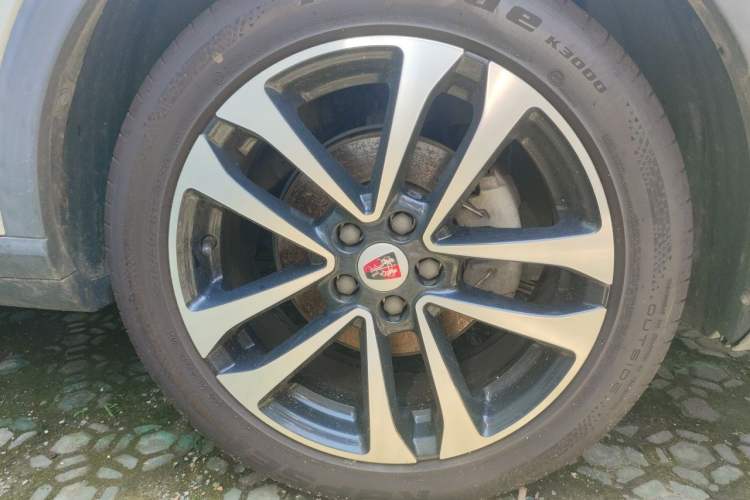 Used Roewe RX3 2018 1.6L CVT Flagship Edition Right Front Wheel Hub