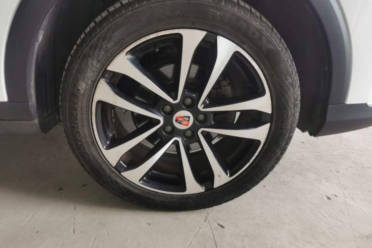 Used Roewe RX3 2018 1.6L CVT Internet Smart Edition Right Front Wheel Hub