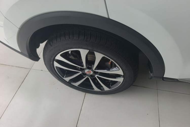 Used Roewe RX3 2018 1.6L CVT Flagship Edition Right Rear Wheel Hub